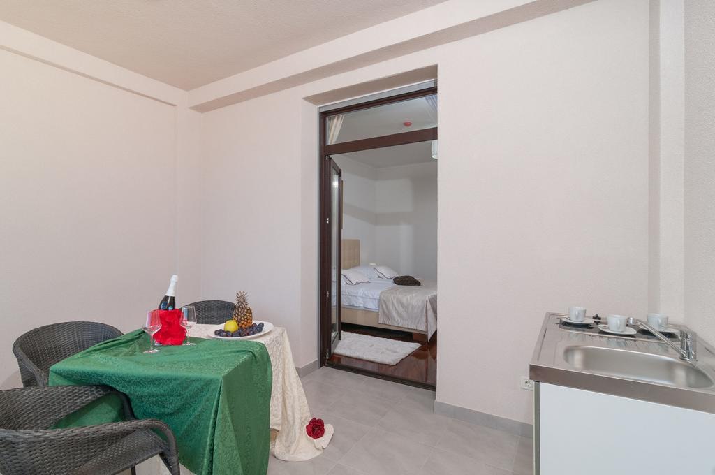 Luxury Rooms Near The Beach3 Split Exterior foto